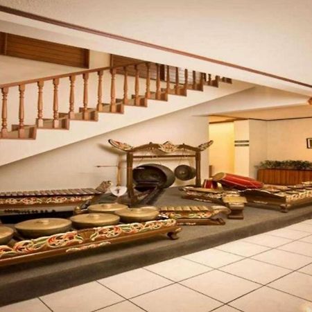 בנדונג Paniisan Hotel מראה חיצוני תמונה