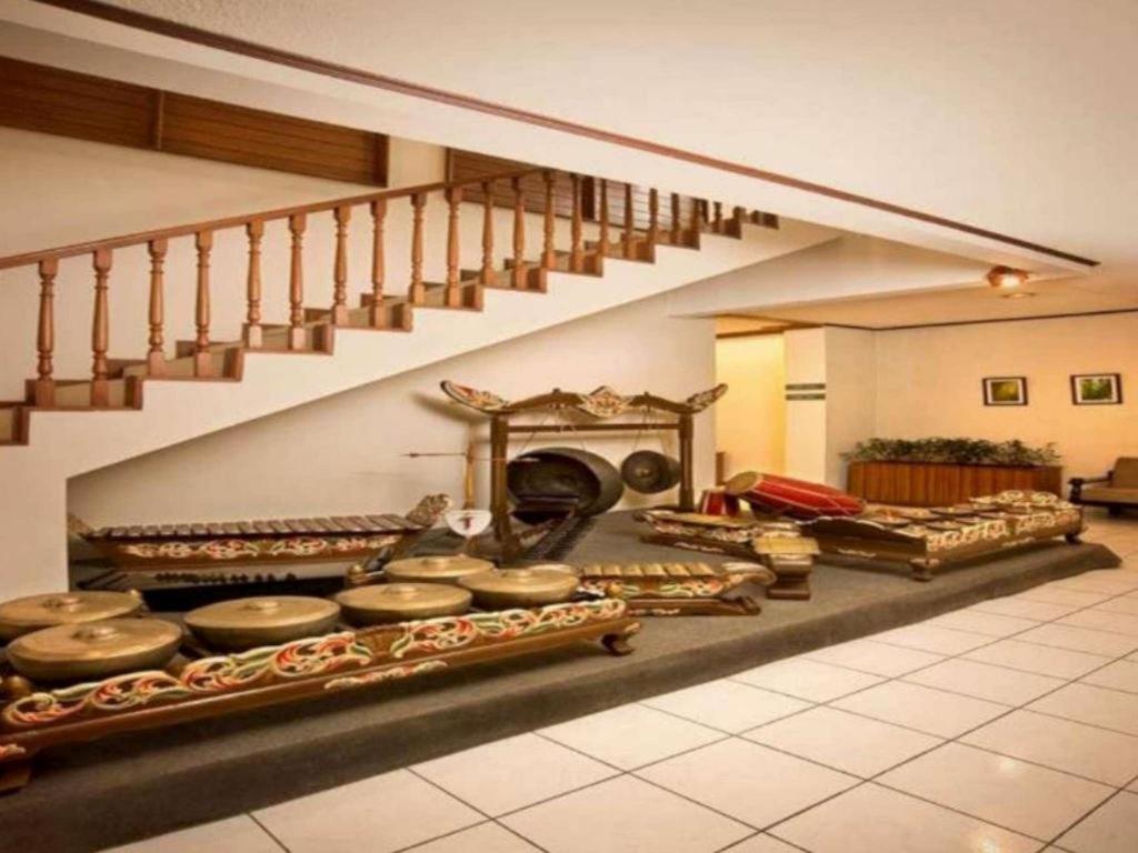 בנדונג Paniisan Hotel מראה חיצוני תמונה