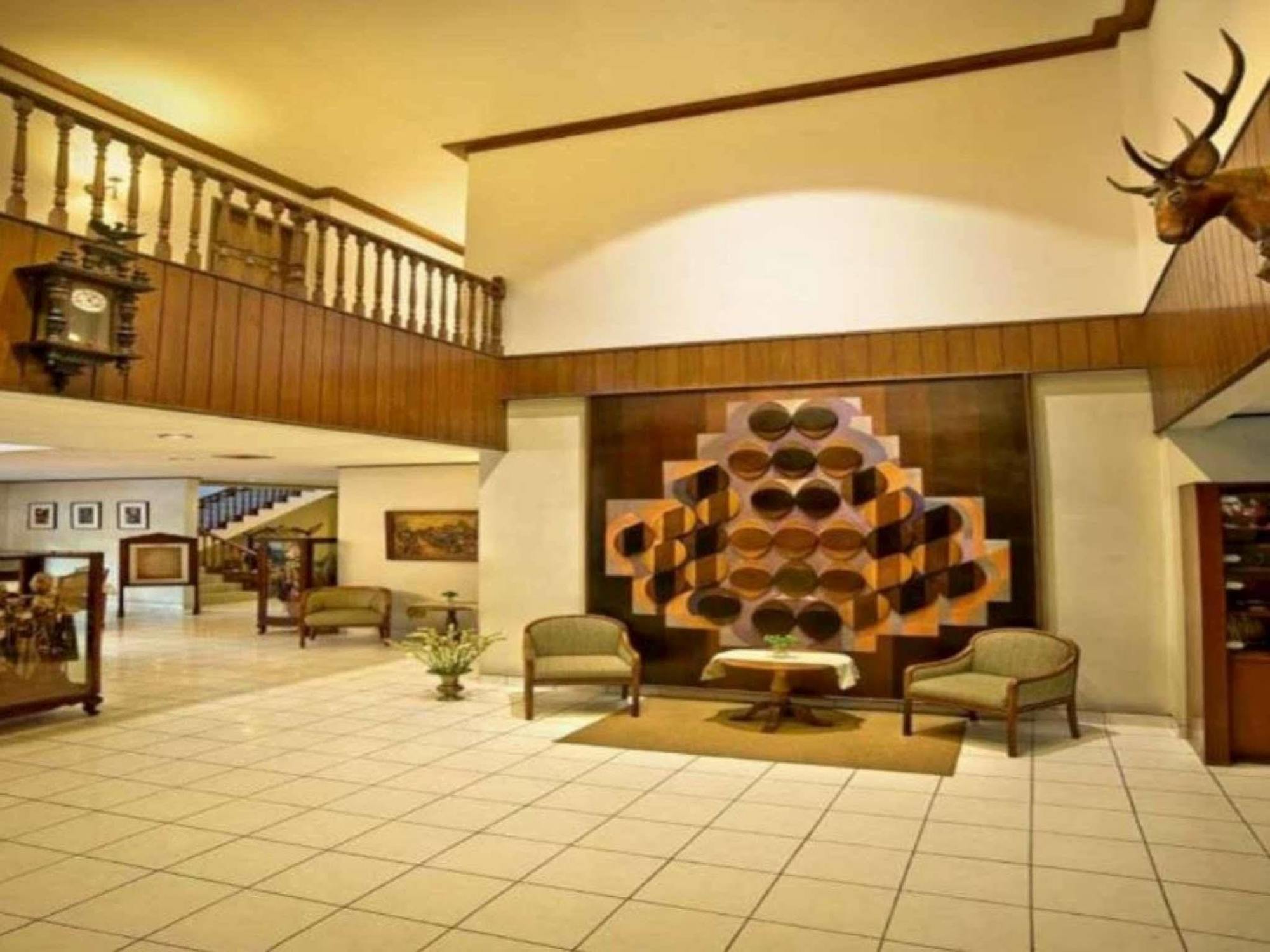 בנדונג Paniisan Hotel מראה חיצוני תמונה